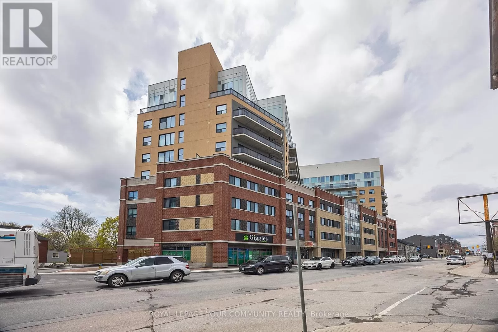 Apartment for rent: 223 - 652 Princess Street, Kingston, Ontario K7L 1E5