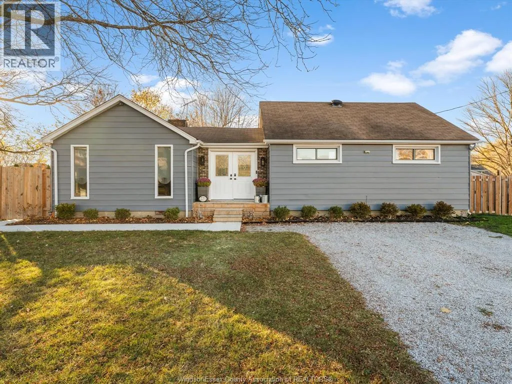 House for rent: 223 Caruhel Drive, Lakeshore, Ontario N0R 1C0