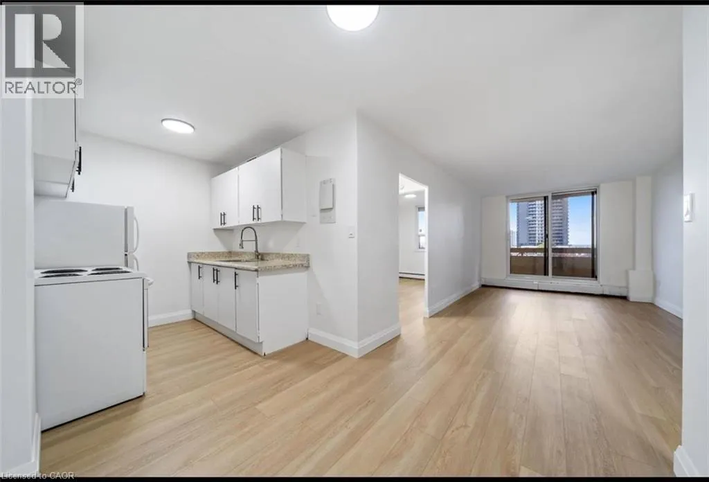 Apartment for rent: 223 Jackson Street W Unit# 1109, Hamilton, Ontario L8P 4R4