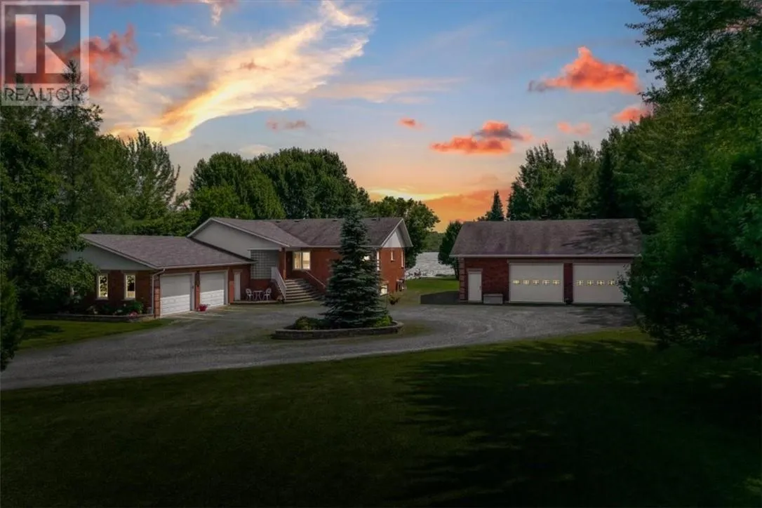 House for rent: 2234 Fire Route P, Azilda, Ontario P0M 1B0