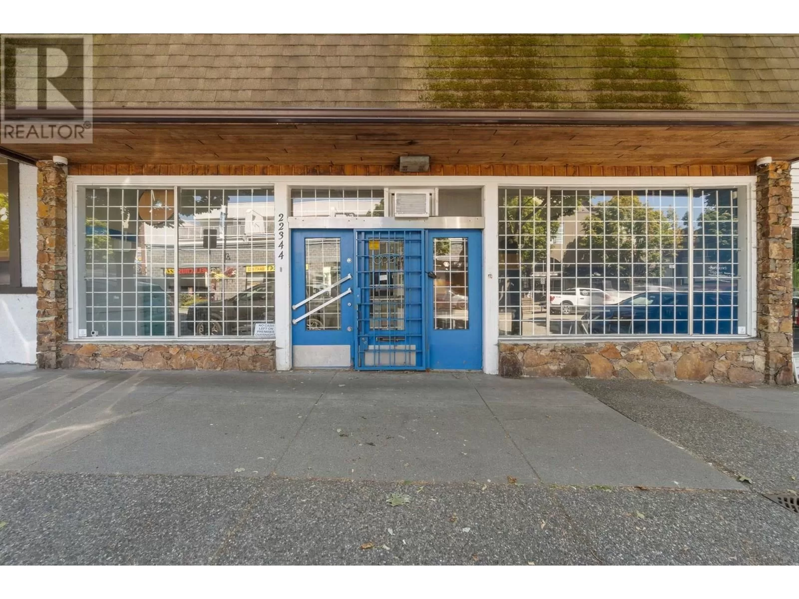 22344 Lougheed Highway, Maple Ridge, British Columbia V2X 2T4