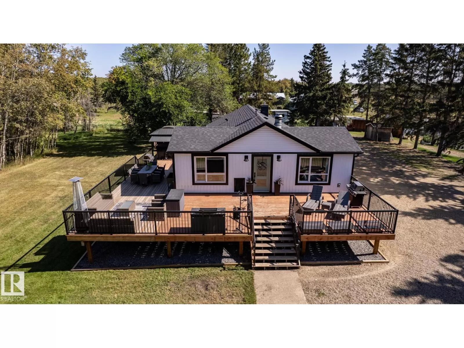 House for rent: 22355 Hwy 623, Rural Leduc County, Alberta T0B 3M4