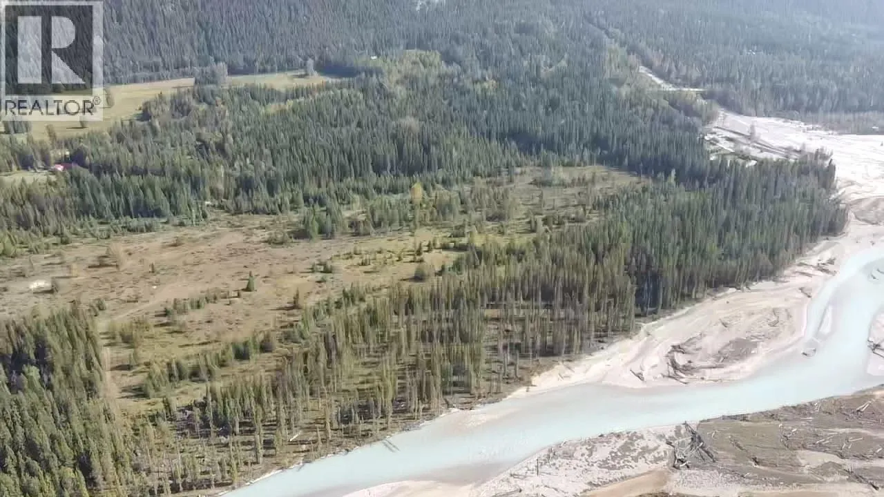 Other for rent: 2237 Blaeberry Road, Golden, British Columbia V0A 1H1