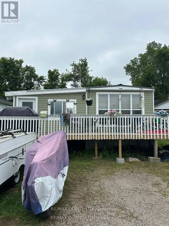 Mobile Home for rent: 223b Clare Street W, Tweed), Ontario K0K 3H0