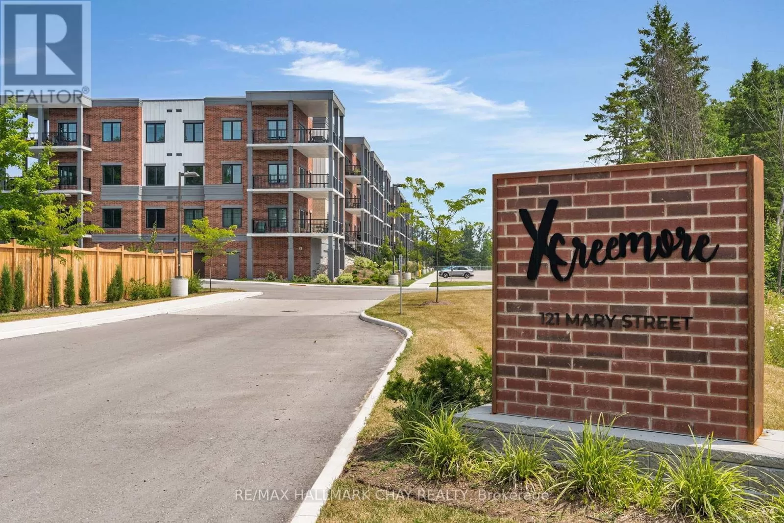 Apartment for rent: 224 - 121 Mary Street, Clearview, Ontario L0M 1G0