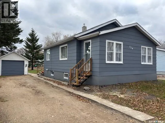House for rent: 224 3rd Avenue W, Canora, Saskatchewan S0A 0L0
