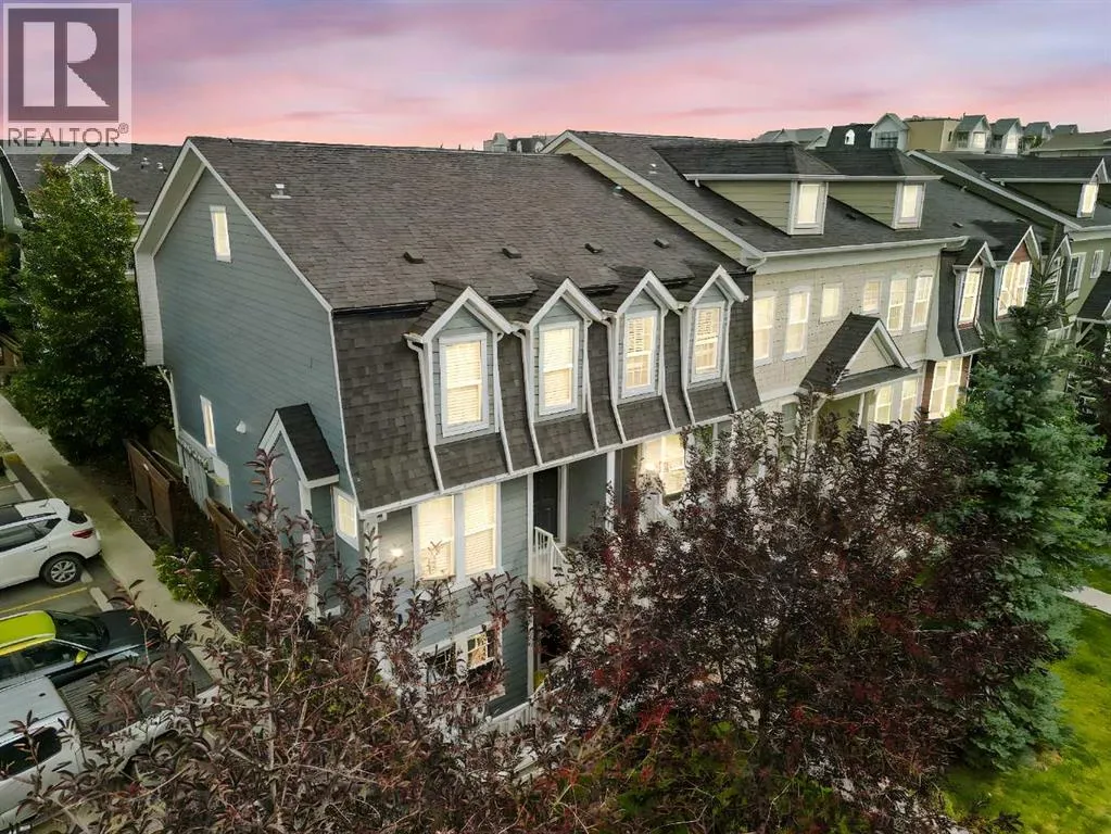 Row / Townhouse for rent: 224 Auburn Bay Circle Se, Calgary, Alberta T3M 1S7