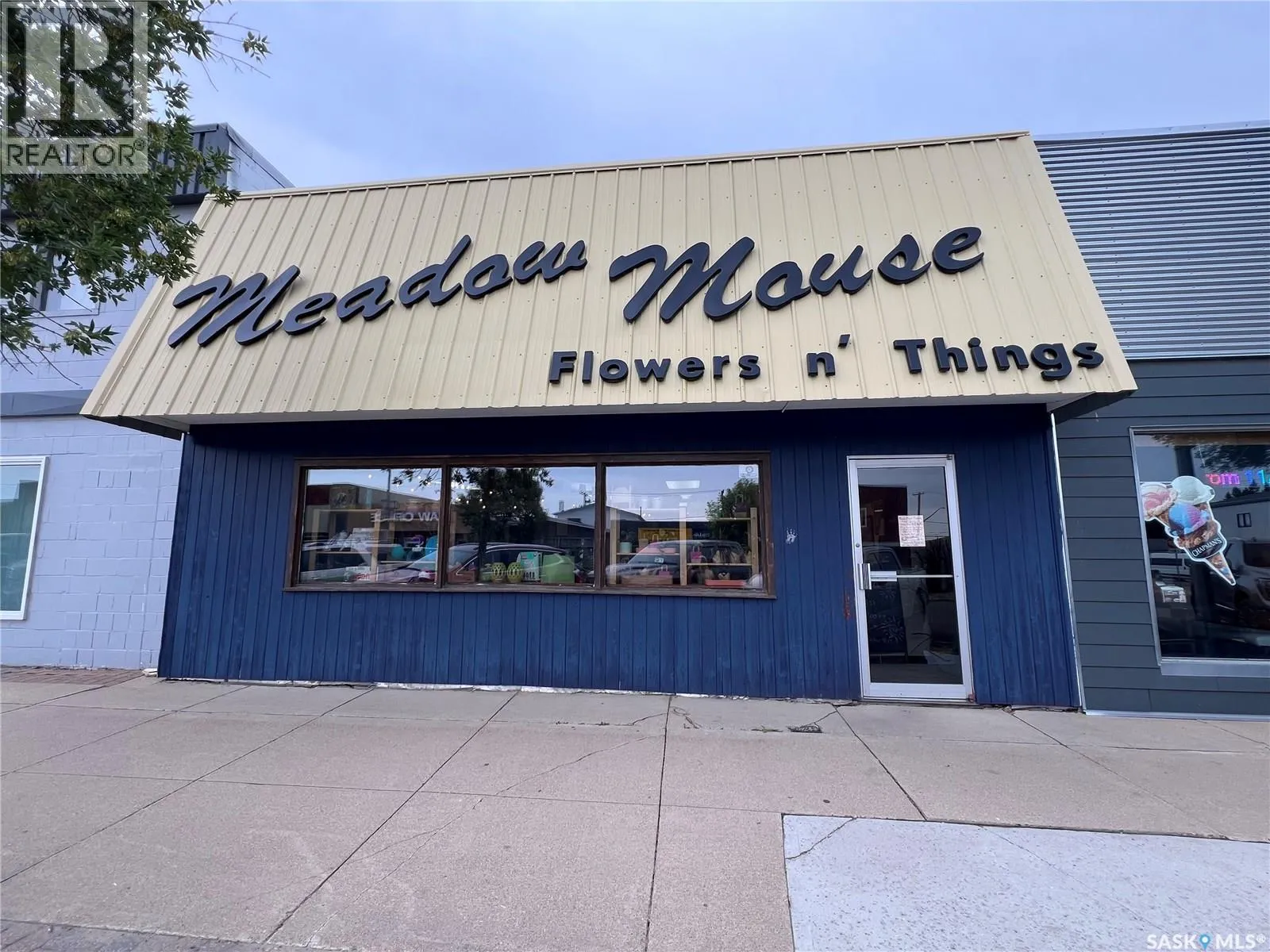 Retail for rent: 224 Centre Street, Meadow Lake, Saskatchewan S9X 1Z7
