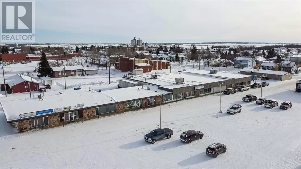 Retail for rent: 2-24 Main Street Se, Falher, Alberta T0H 1M0
