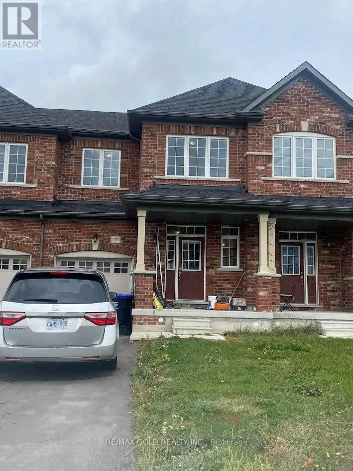 Row / Townhouse for rent: 2242 Grainger Loop, Innisfil, Ontario L9S 0N1