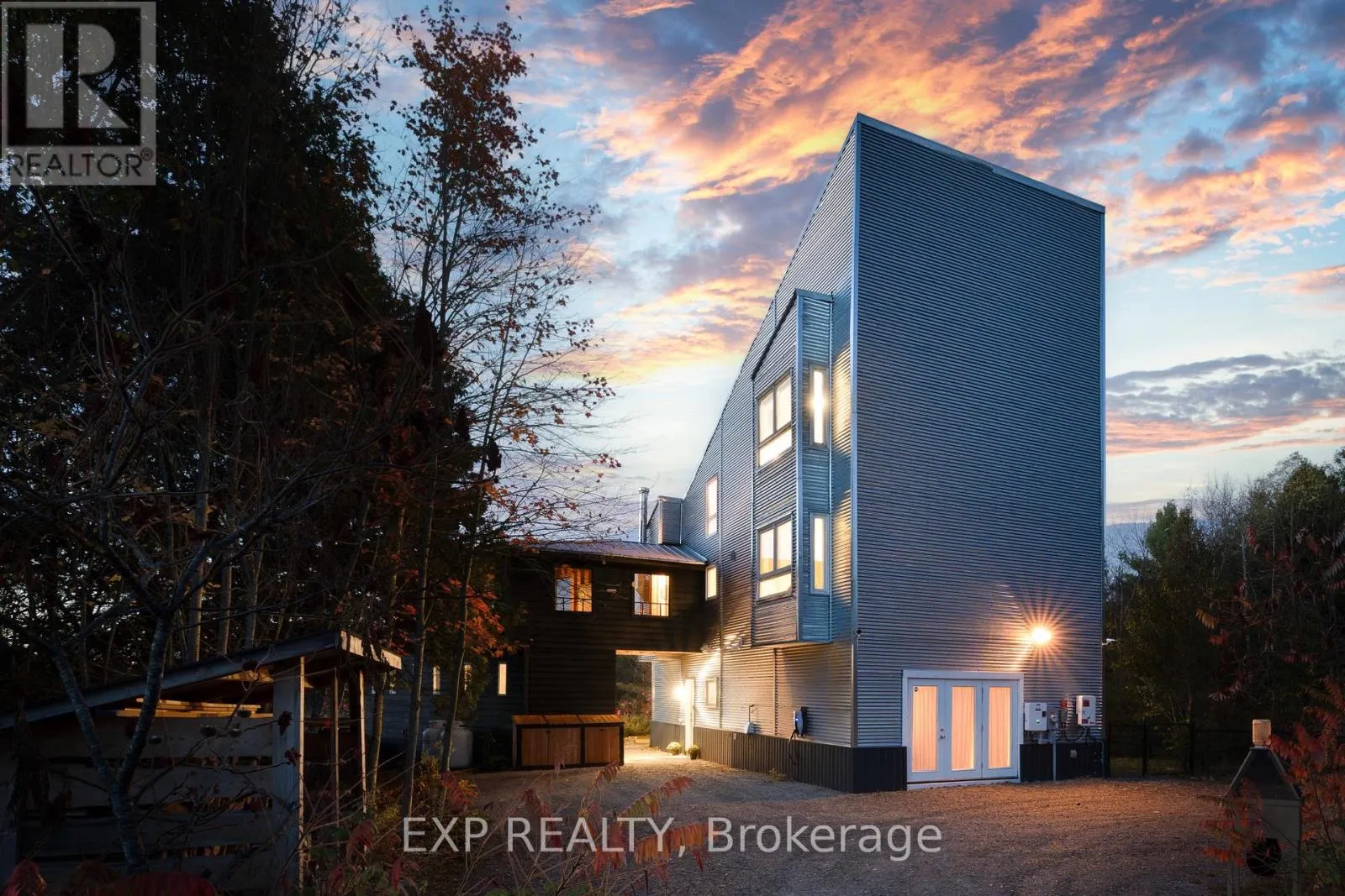 House for rent: 225 Woodcock's Mills Road, Stone Mills, Ontario K0K 3G0