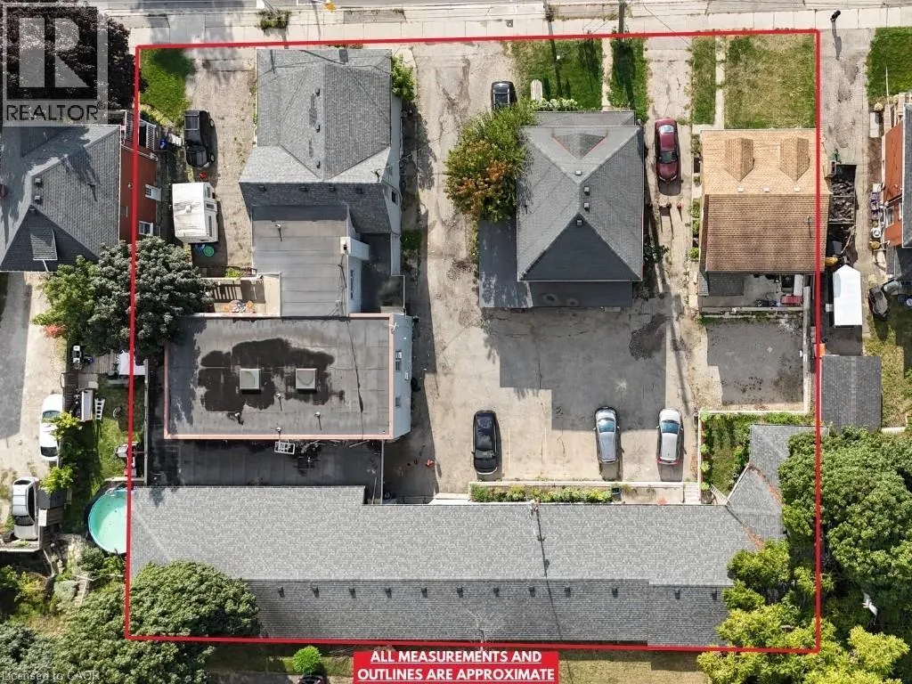 225,229,231 Water Street N, Cambridge, Ontario N1R 3B9