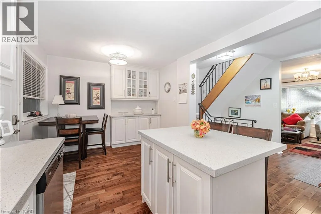 House for rent: 2259 Wiseman Court, Mississauga, Ontario L5J 1P4