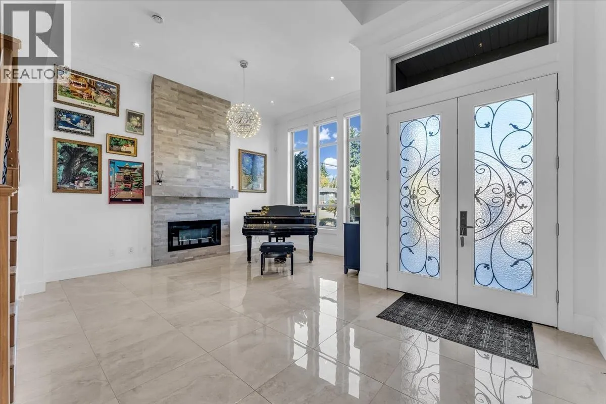 House for rent: 2268 Latimer Avenue, Coquitlam, British Columbia V3K 3J5