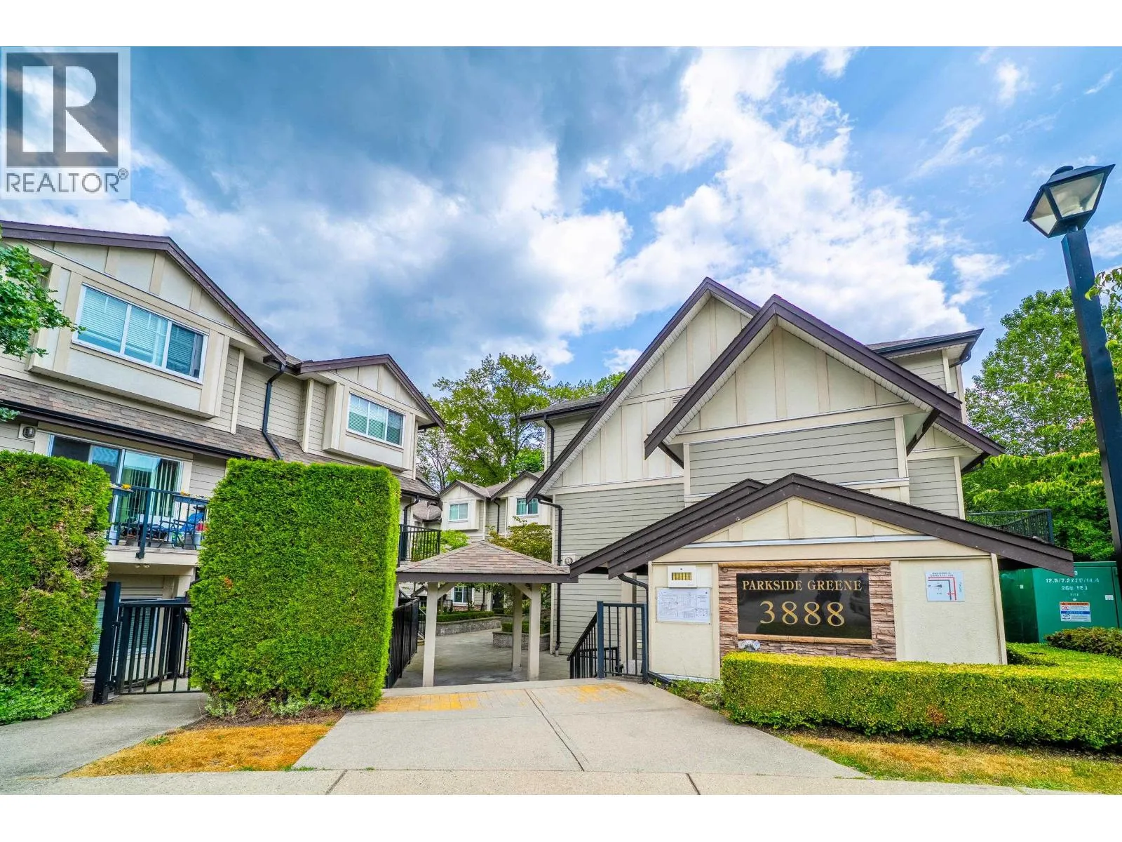 Row / Townhouse for rent: 227 3888 Norfolk Street, Burnaby, British Columbia V5G 1E5