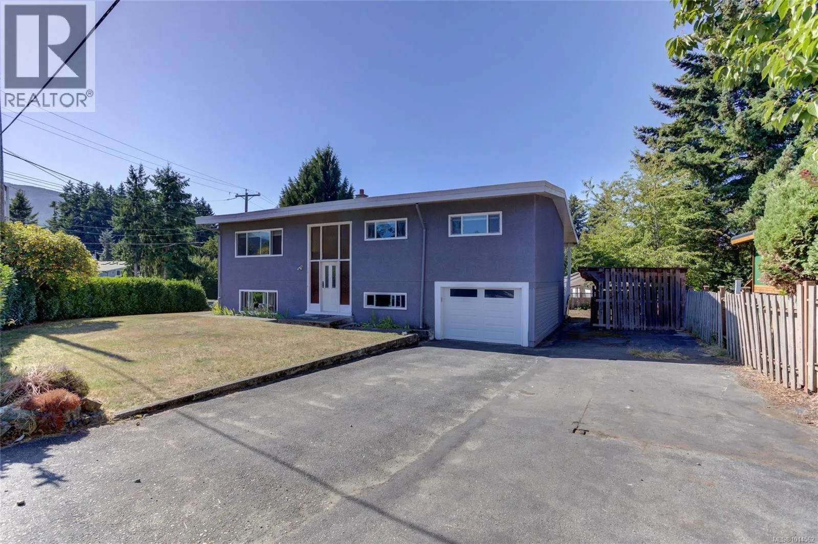 House for rent: 227 Grants Lake Rd, Lake Cowichan, British Columbia V0R 1G0