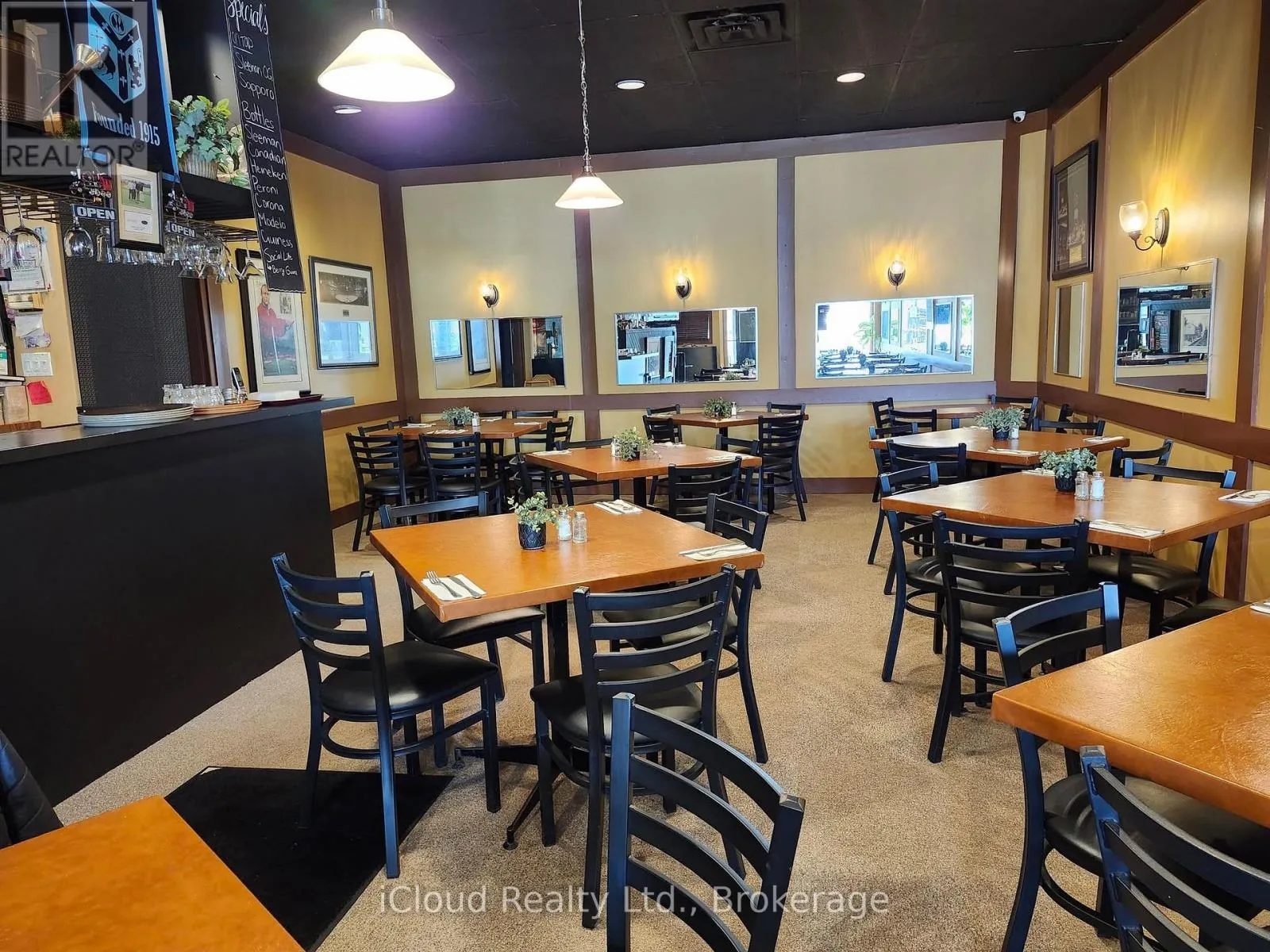 227 Main Street N, Markham, Ontario L3P 1Y6