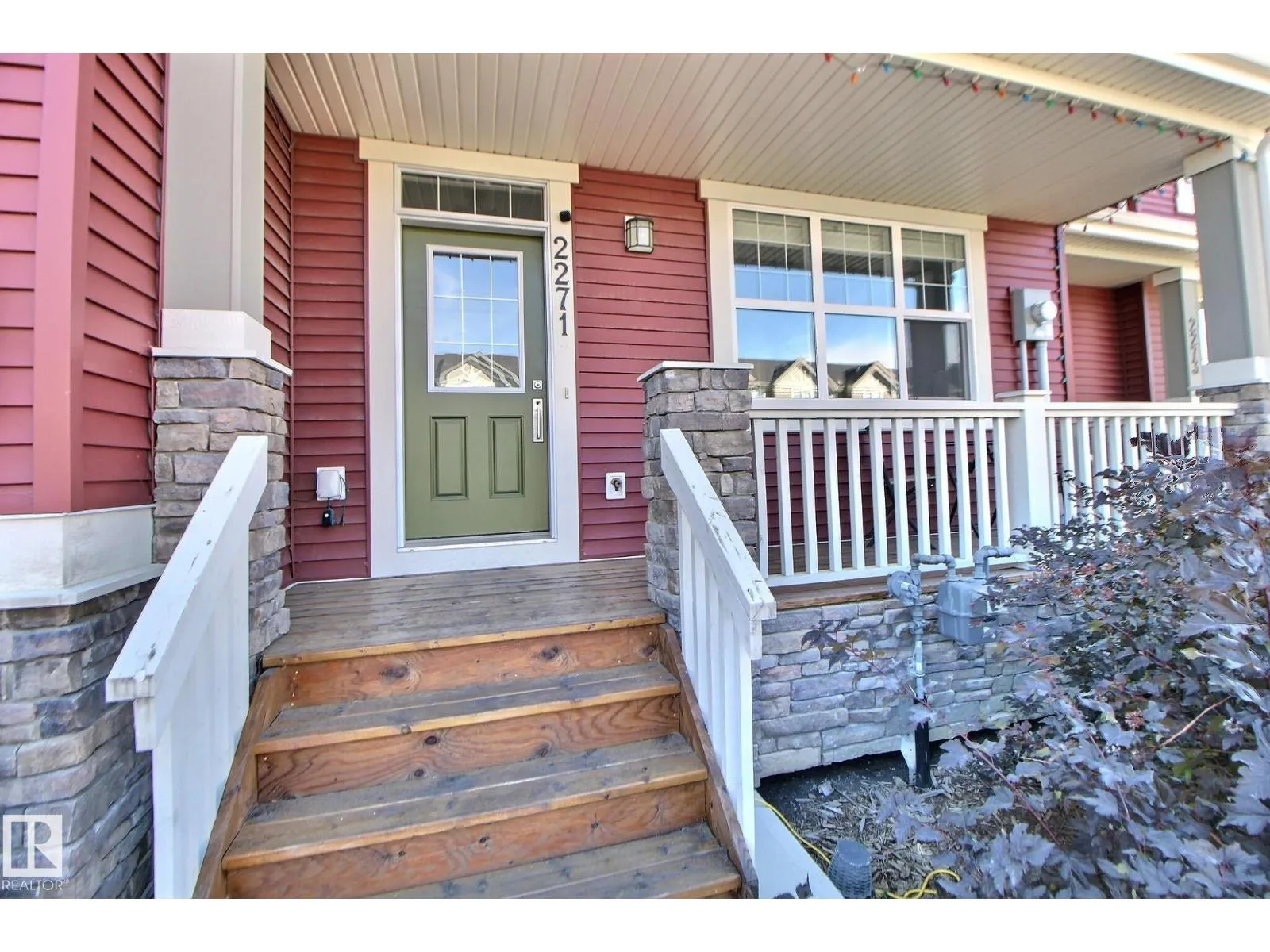 Row / Townhouse for rent: 2271 Glenridding Bv Sw, Edmonton, Alberta T6W 3P4