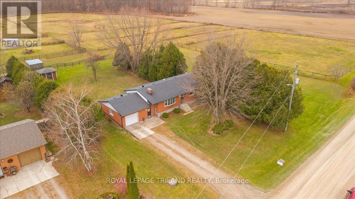 House for rent: 22827 Mayfair Road, Southwest Middlesex, Ontario N0L 1A0