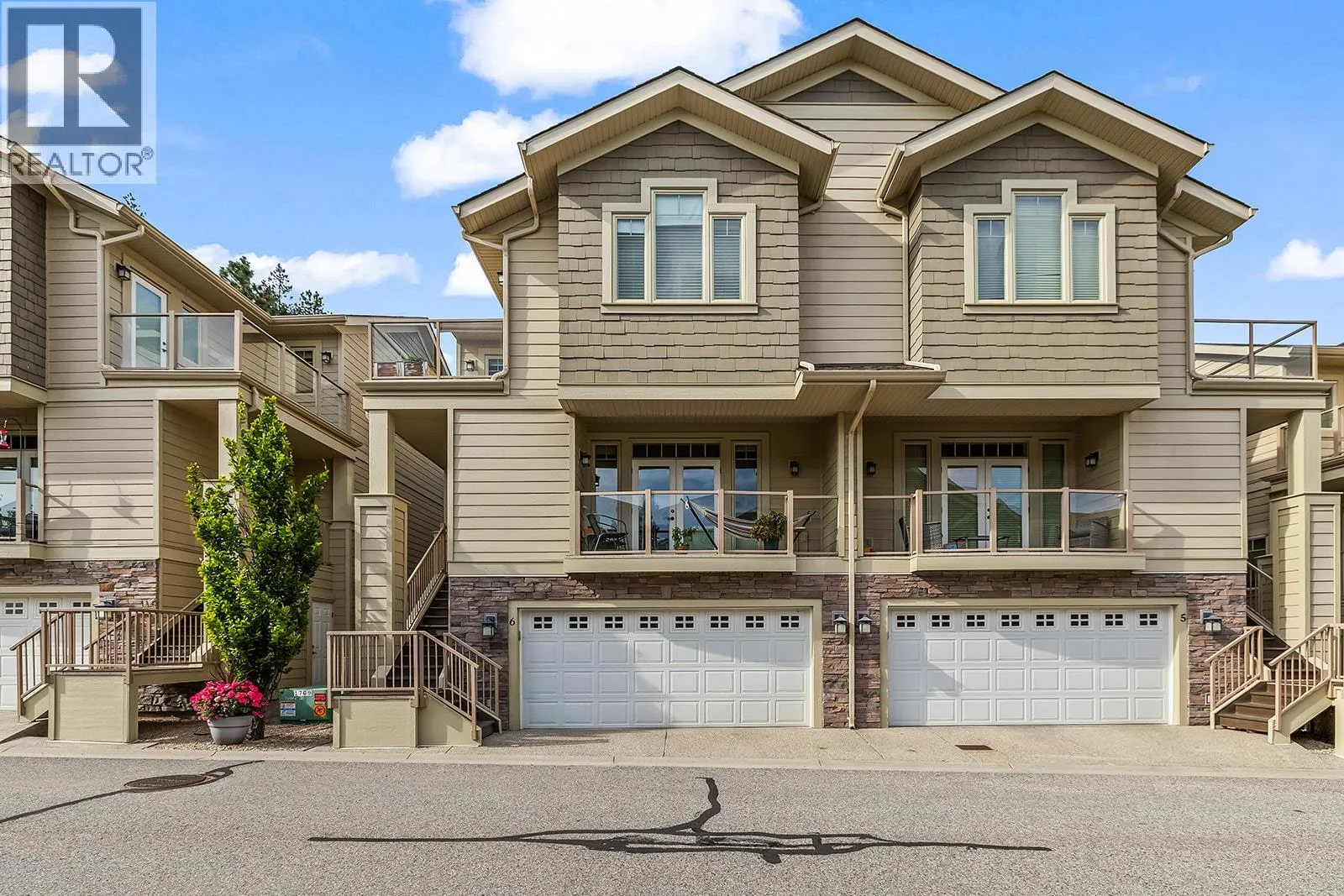 Row / Townhouse for rent: 2283 Shannon Heights Court Unit# 6, West Kelowna, British Columbia V4T 3B9