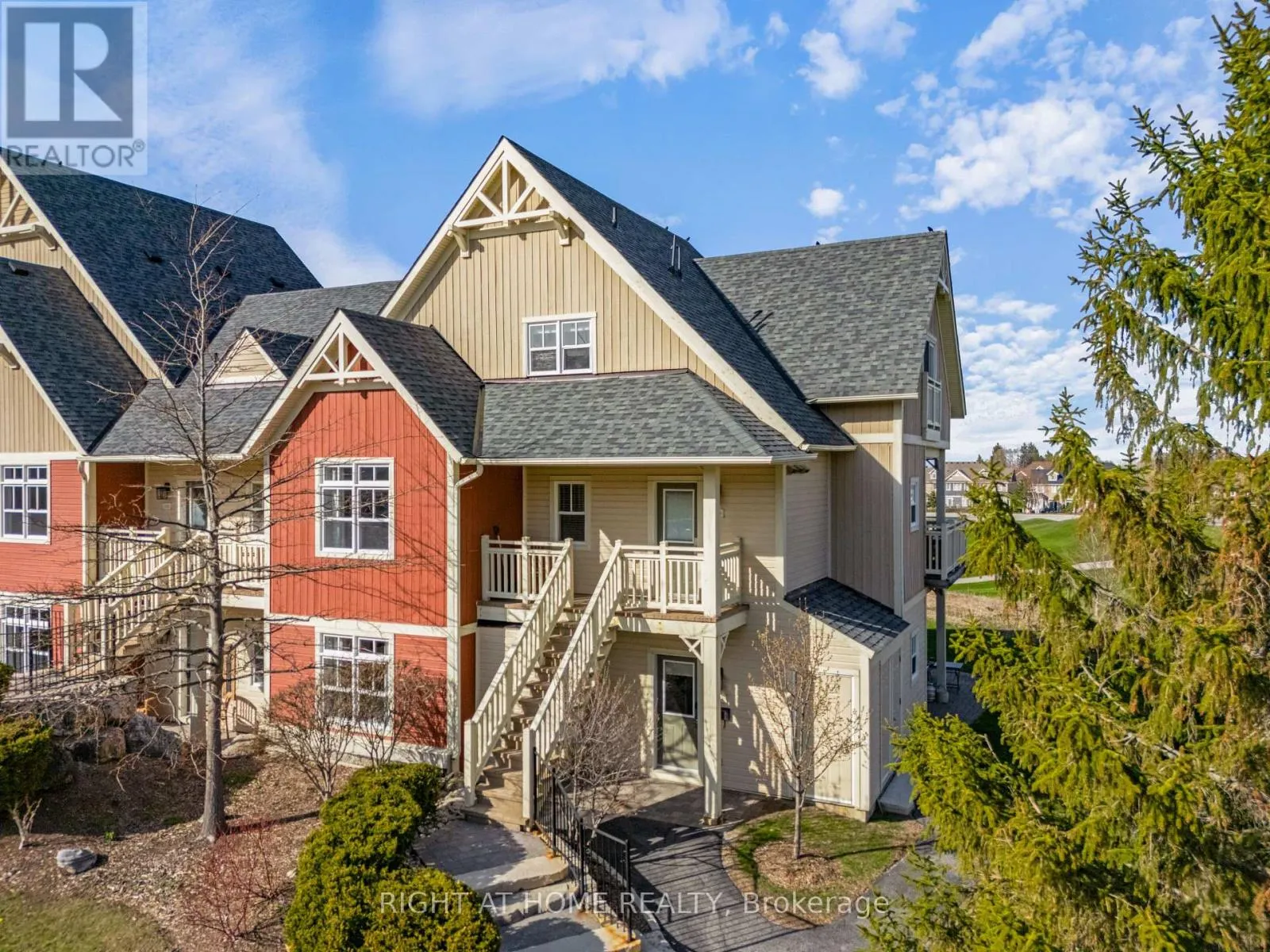 Apartment for rent: 229 - 130 Fairway Court, Blue Mountains, Ontario N3W 1Y1