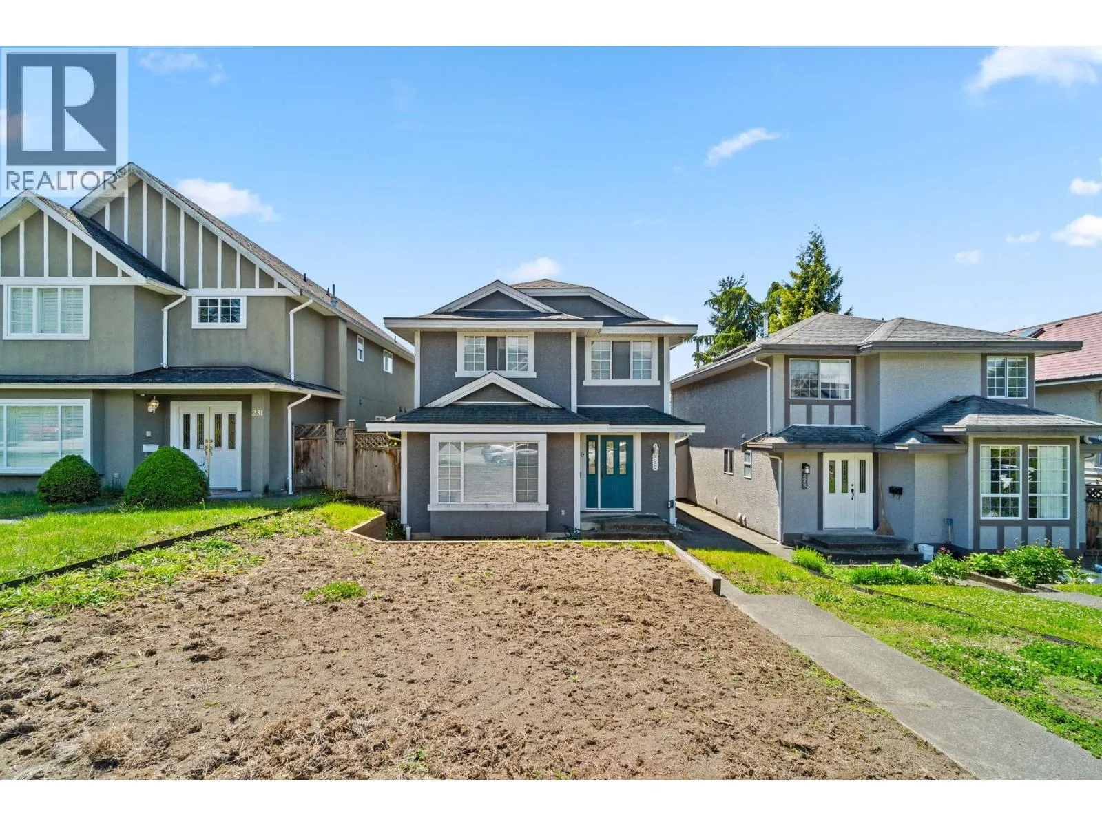 House for rent: 229 E 20th Street, North Vancouver, British Columbia V7L 3A6