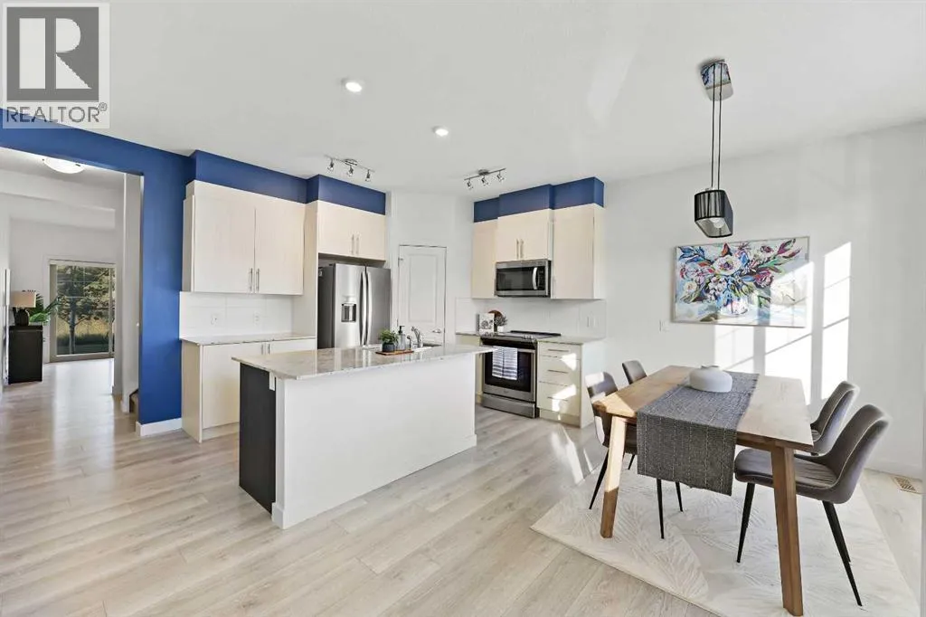 Row / Townhouse for rent: 229 Sage Hill Grove Nw, Calgary, Alberta T3R 0Z8