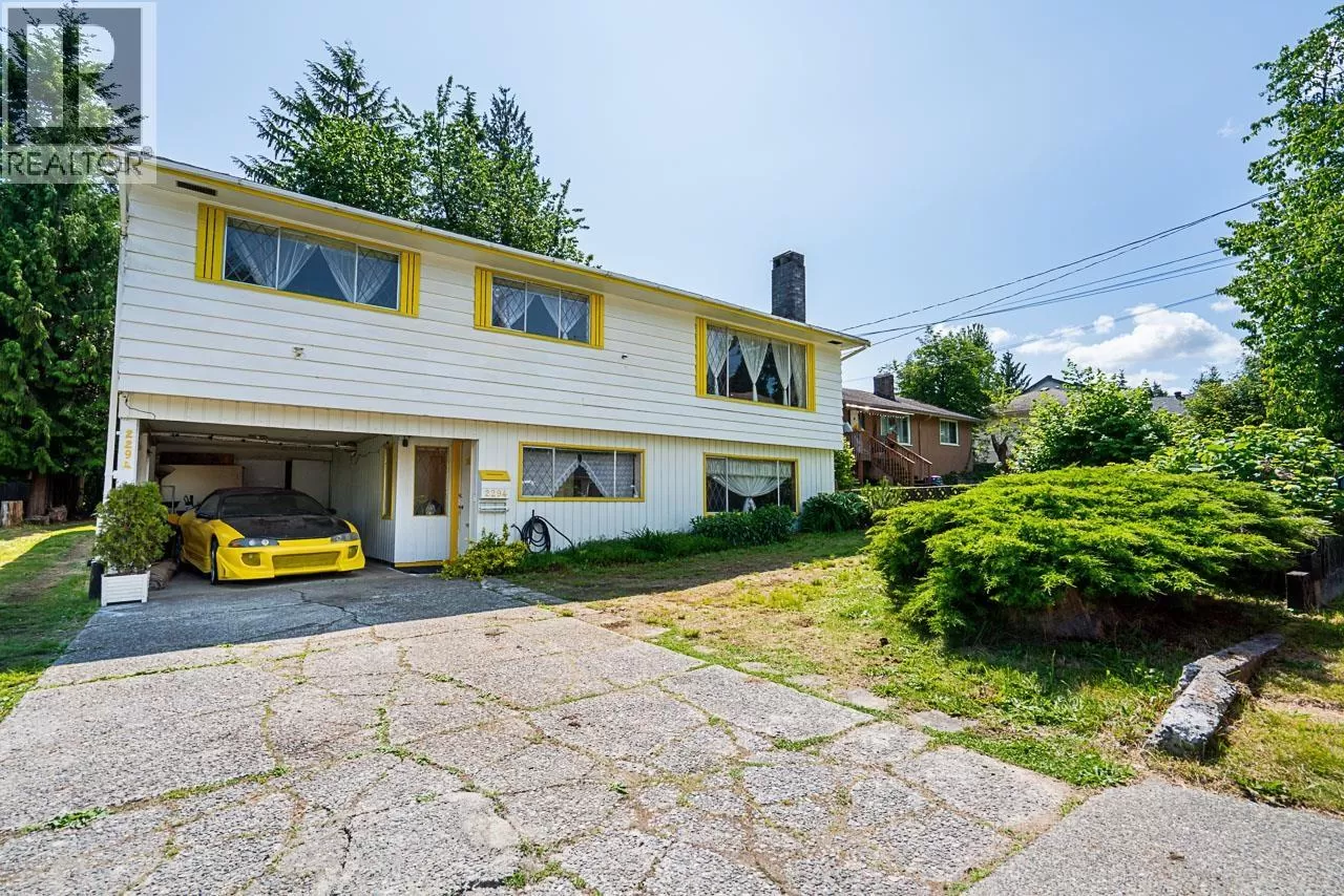 House for rent: 2294 Austin Avenue, Coquitlam, British Columbia V3K 3S1