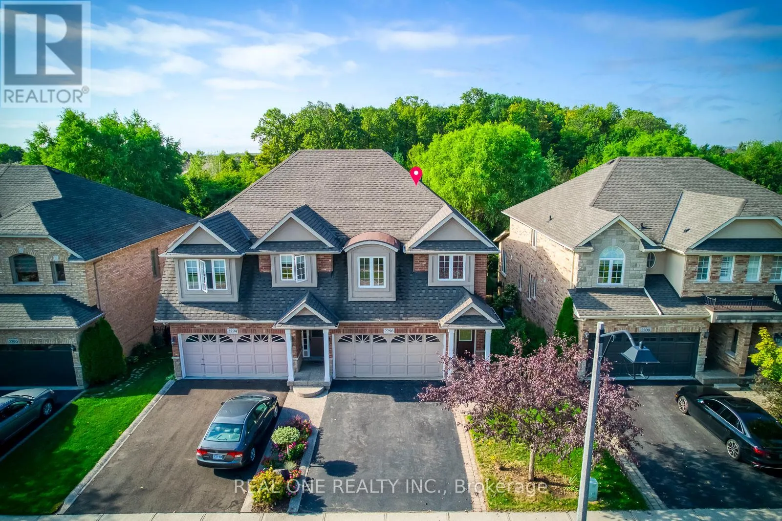 House for rent: 2296 Parkglen Avenue, Oakville, Ontario L6M 4R3