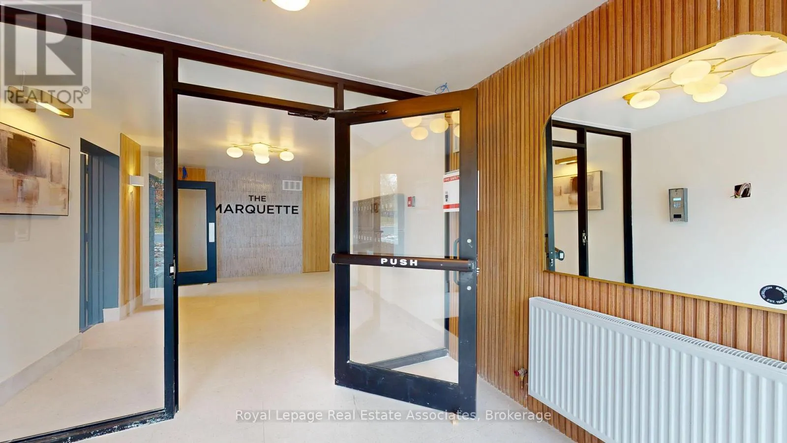 Other for rent: 23 - 1 Marquette Avenue, Toronto, Ontario M6A 1X8