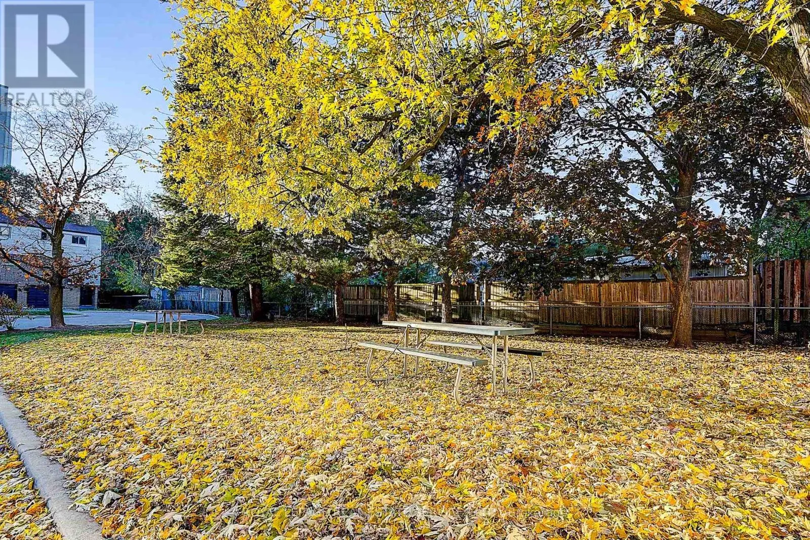 Row / Townhouse for rent: 23 - 2020 Pharmacy Avenue, Toronto, Ontario M1T 1H8