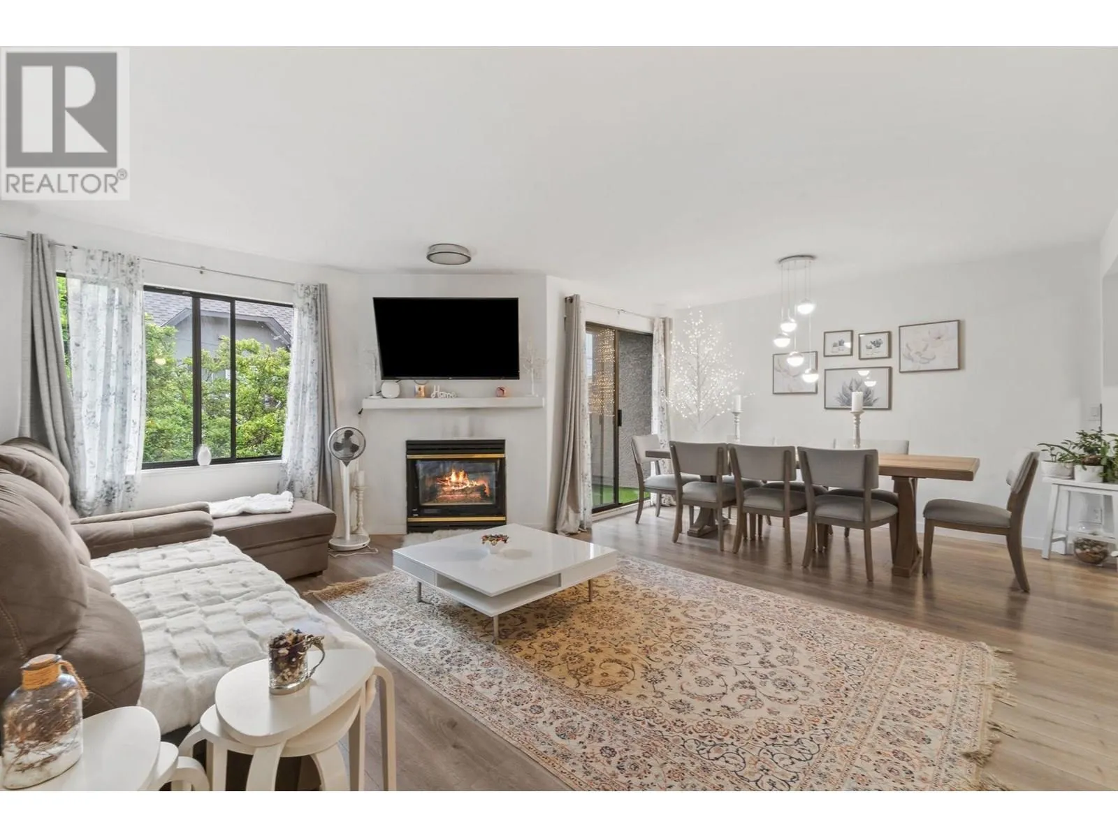 Row / Townhouse for rent: 23 2133 St. Georges Avenue, North Vancouver, British Columbia V7L 3K5