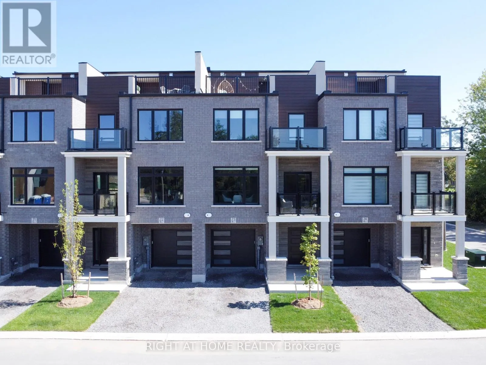 Row / Townhouse for rent: 23 - 292 Vine Street, St. Catharines, Ontario L2M 4T3