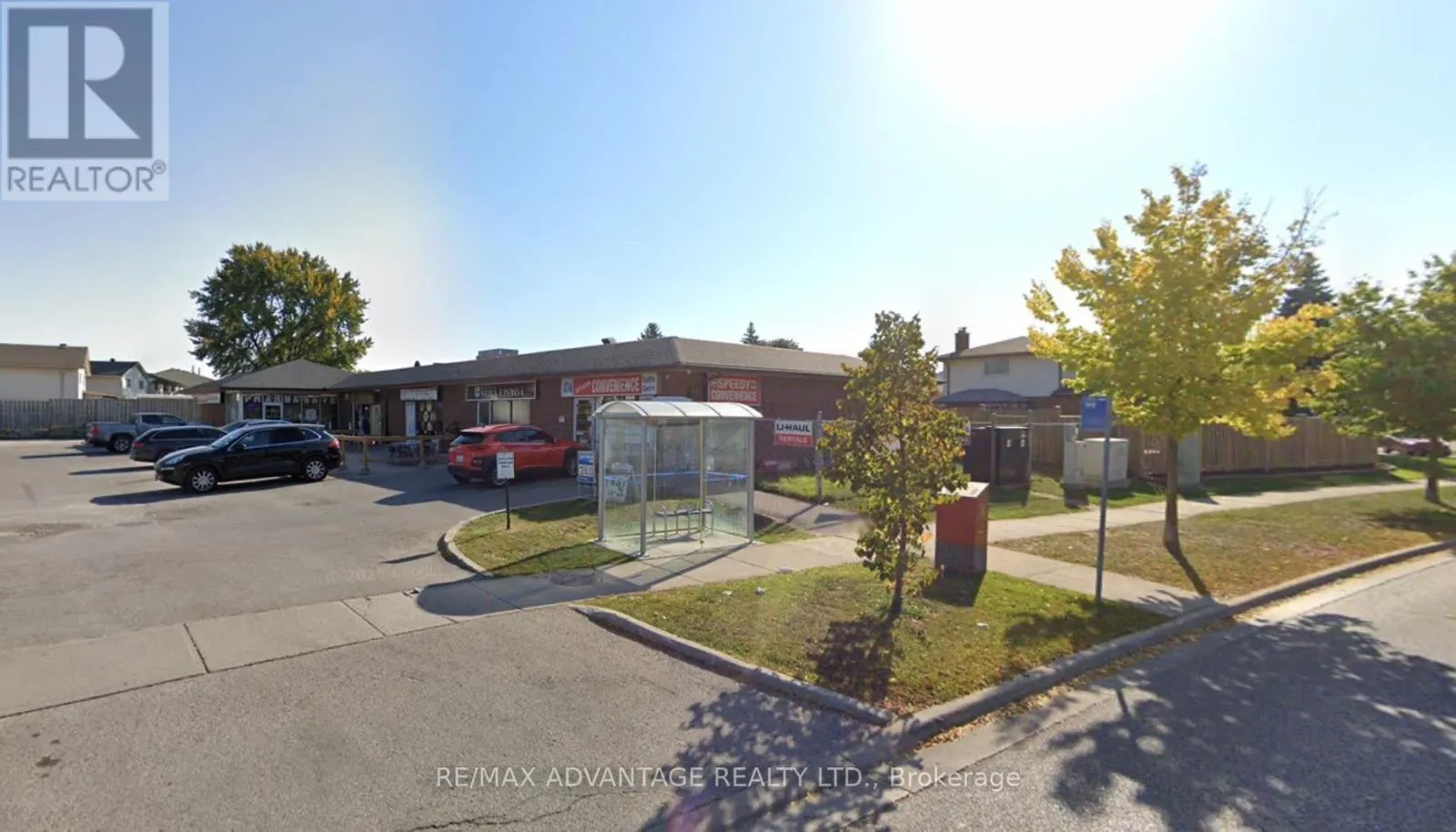 2&3 - 3 Glenroy Road, London South, Ontario N5Z 4H2