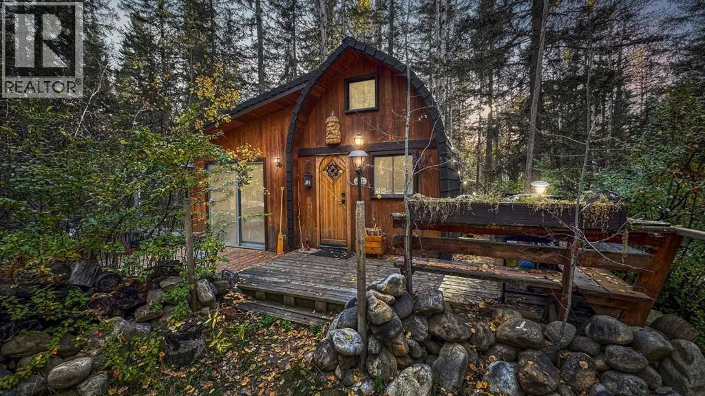 House for rent: 23, 5227 Township Road 320, Rural Mountain View County, Alberta T0M 1X0