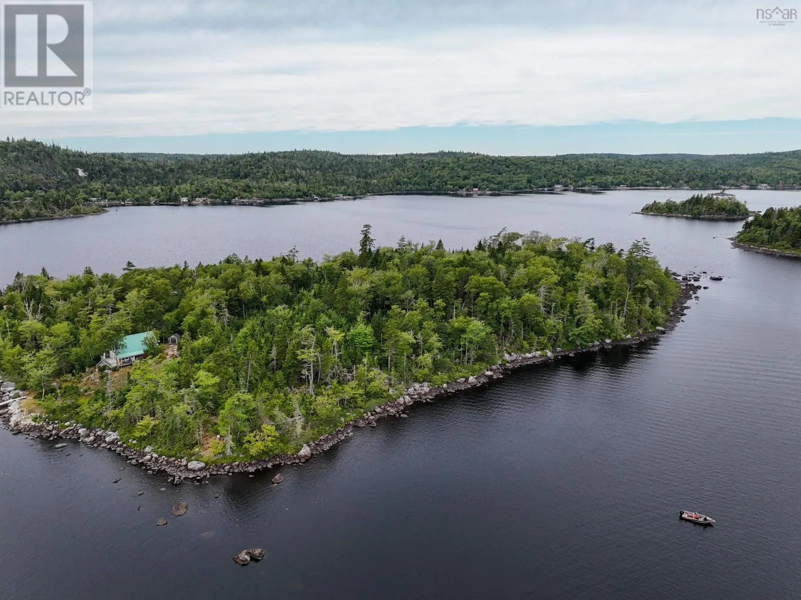 23 Big Island, Upper Lakeville, Nova Scotia B0J 1P0