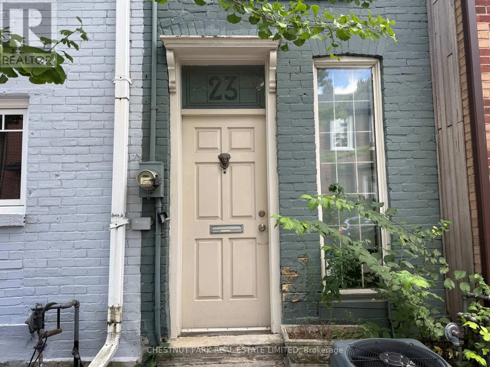 Row / Townhouse for rent: 23 Bishop Street, Toronto, Ontario M5R 1N3