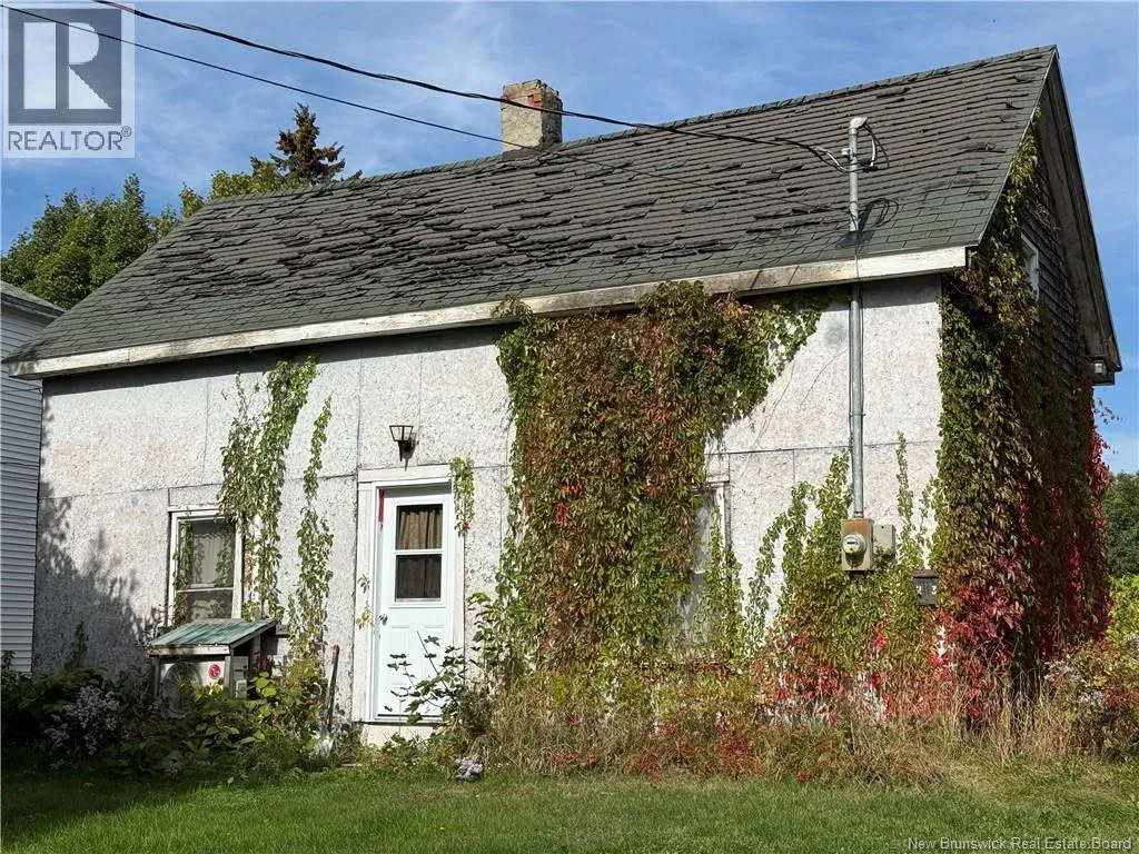 House for rent: 23 Church Street, St. Stephen, New Brunswick E3L 1M1