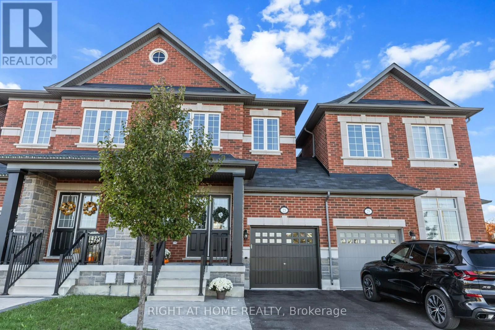 Row / Townhouse for rent: 23 Duffel Crescent, Halton Hills, Ontario L7G 0H7