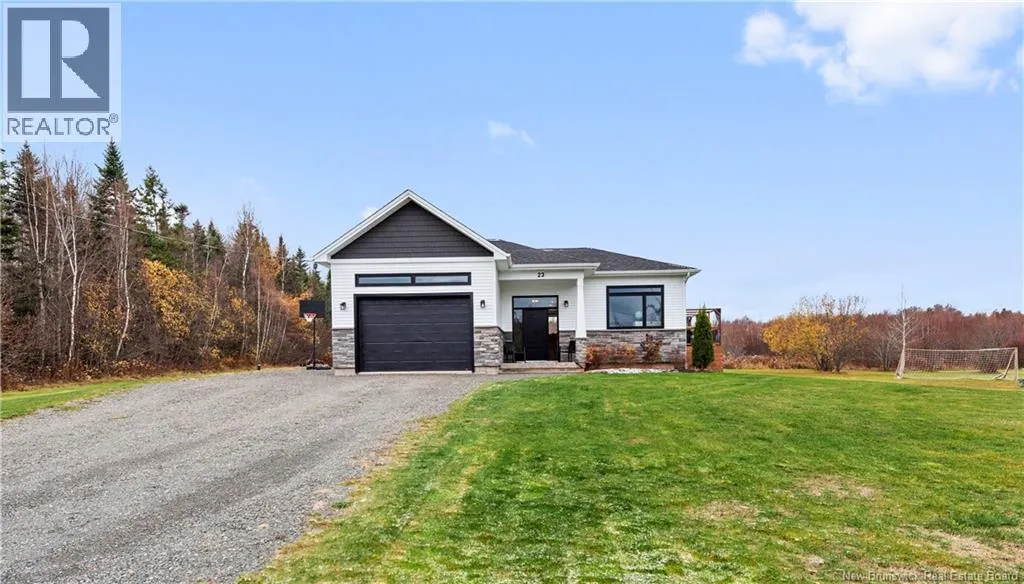 23 Fawn Crescent, Lutes Mountain, New Brunswick E1G 6C7