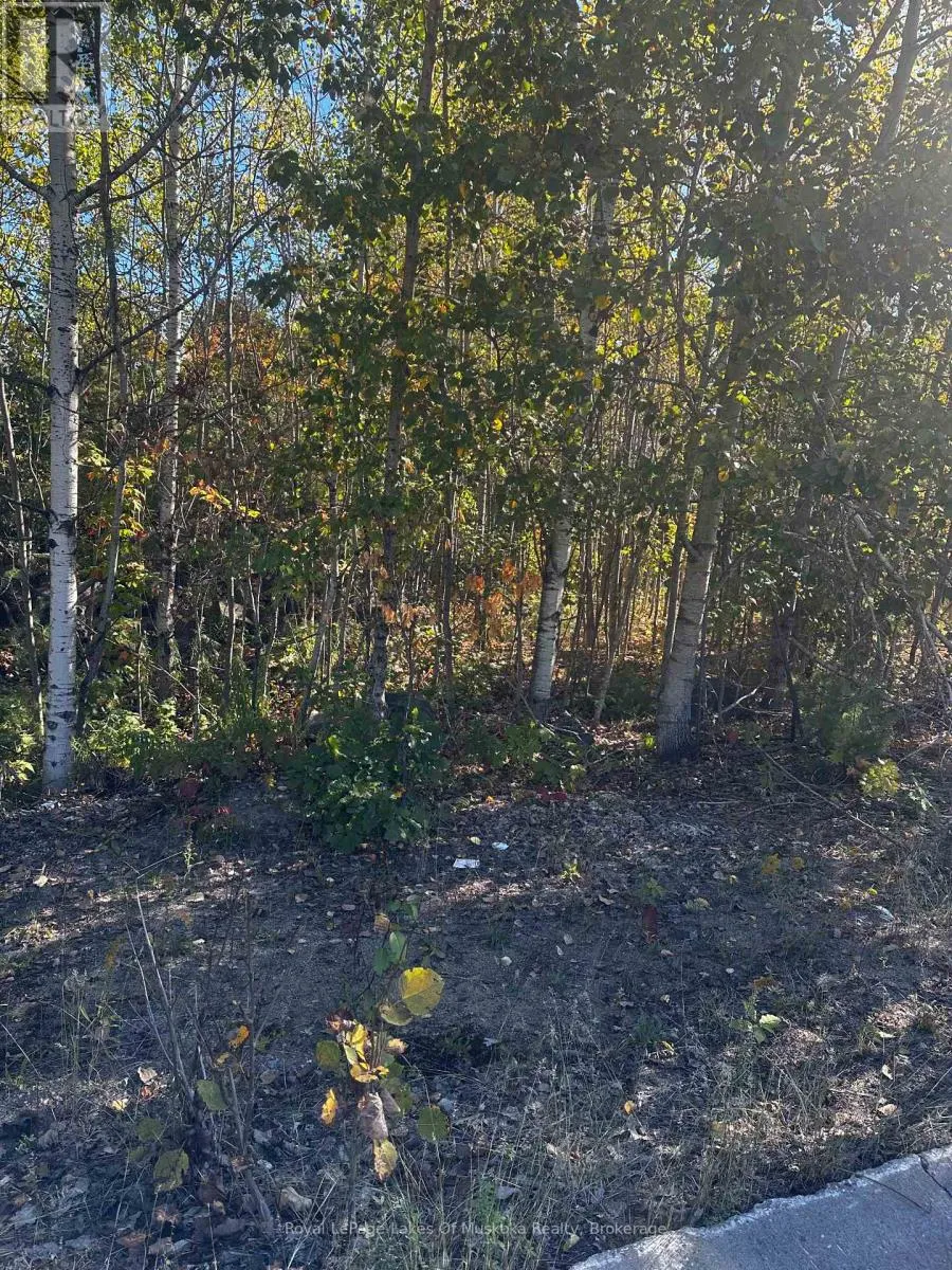 23 Freeland Drive, Gravenhurst), Ontario P1P 1Z6