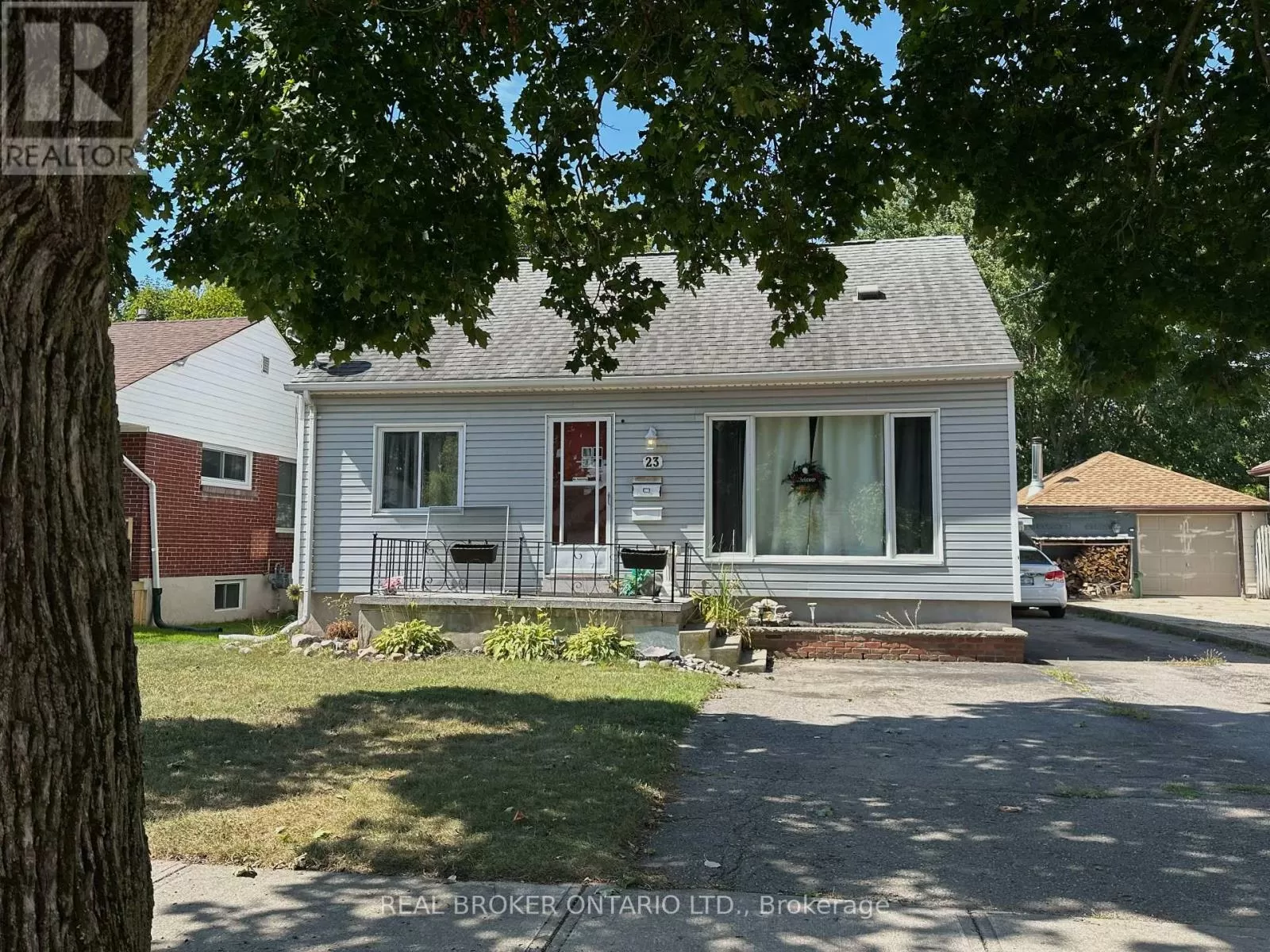 House for rent: 23 Giles Street, London East, Ontario N5Z 2V3