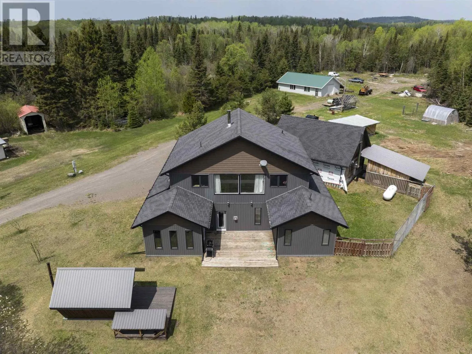 23 Gronroos Rd, Thunder Bay, Ontario P7G 0G9