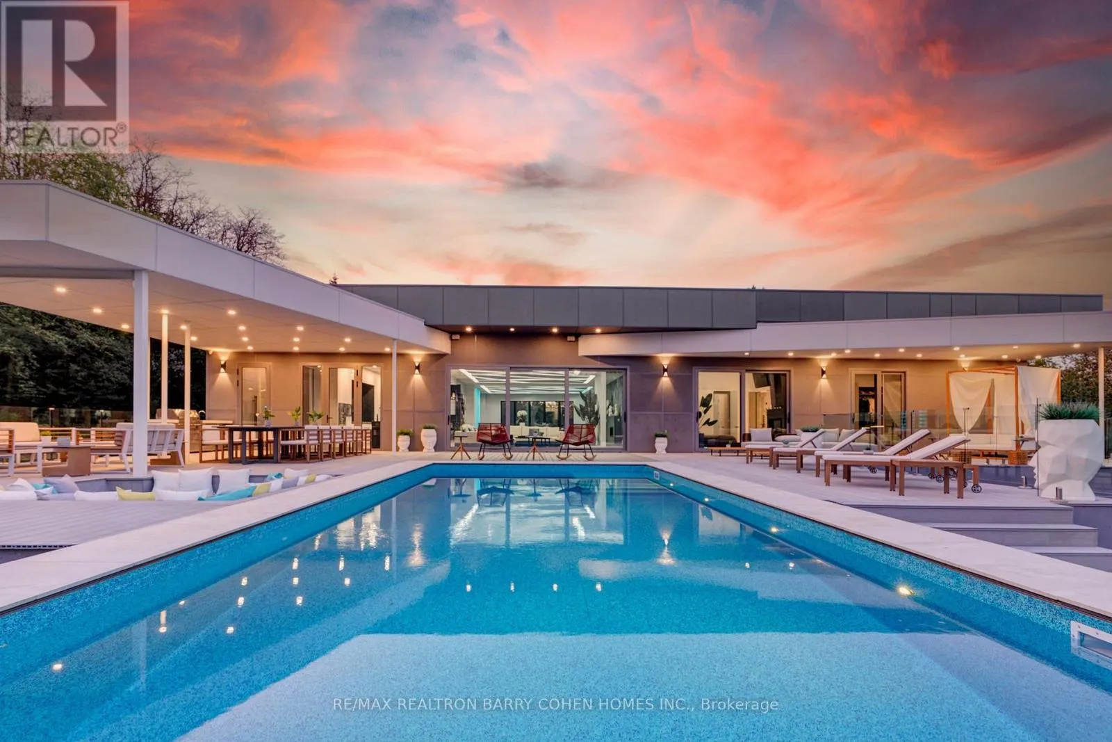 House for rent: 23 Hunters Glen Road, Aurora, Ontario L4G 6W4