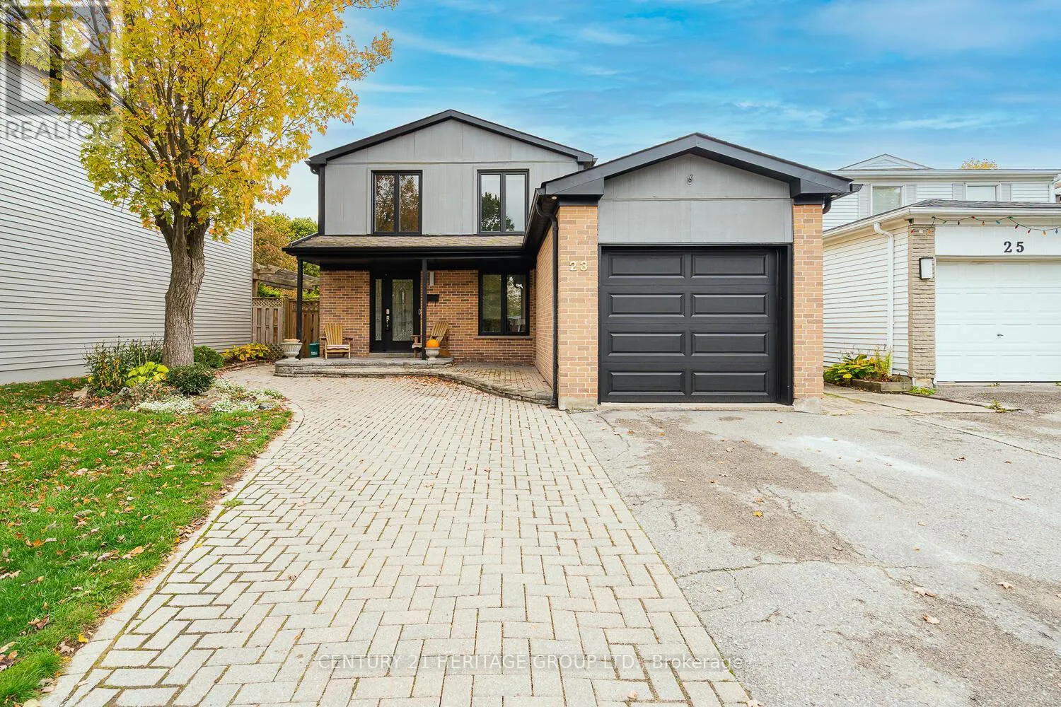 House for rent: 23 Merrylyn Drive, Richmond Hill, Ontario L4C 5B1