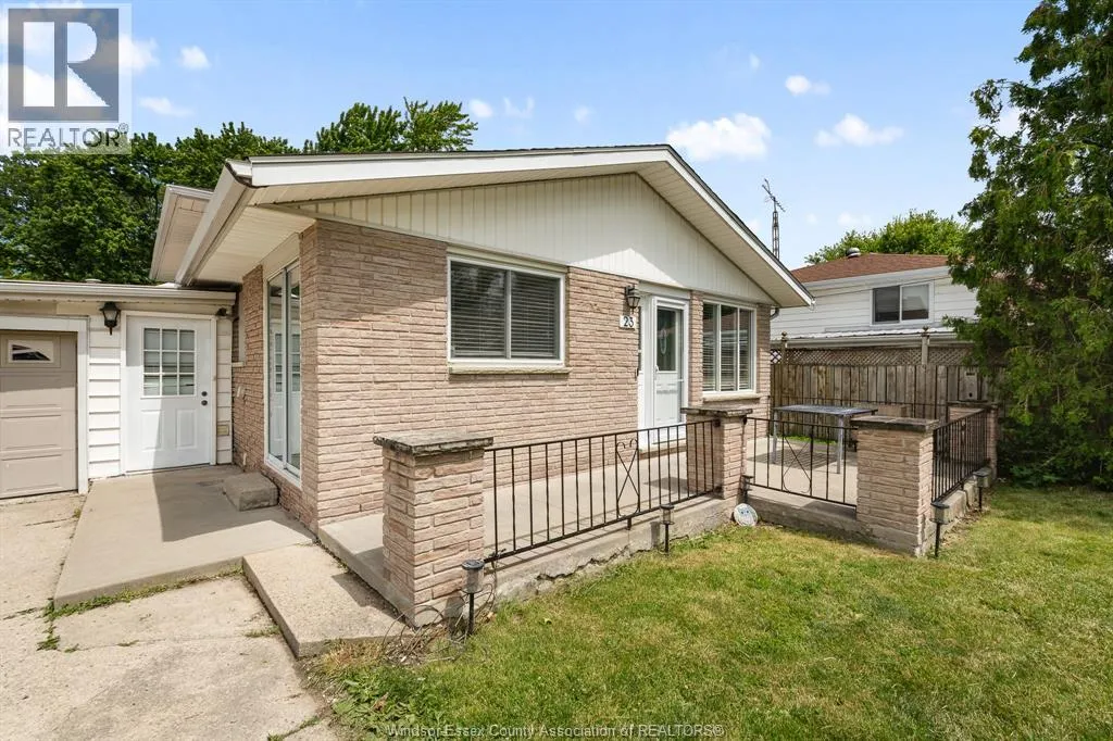 23 Mill East, Tilbury, Ontario N0P 2L0