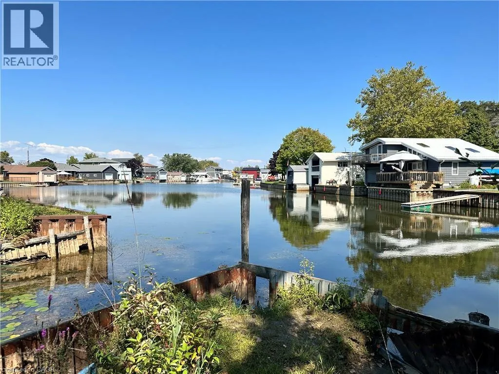 23 Old Cut Boulevard, Long Point, Ontario N0E 1M0