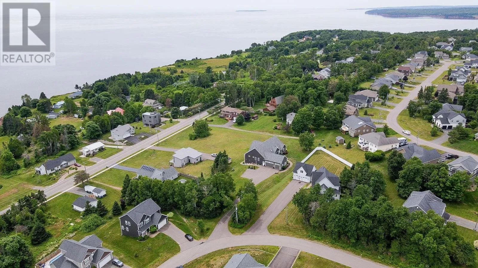 House for rent: 23 Paget Crescent, Stratford, Prince Edward Island C1B 0E3