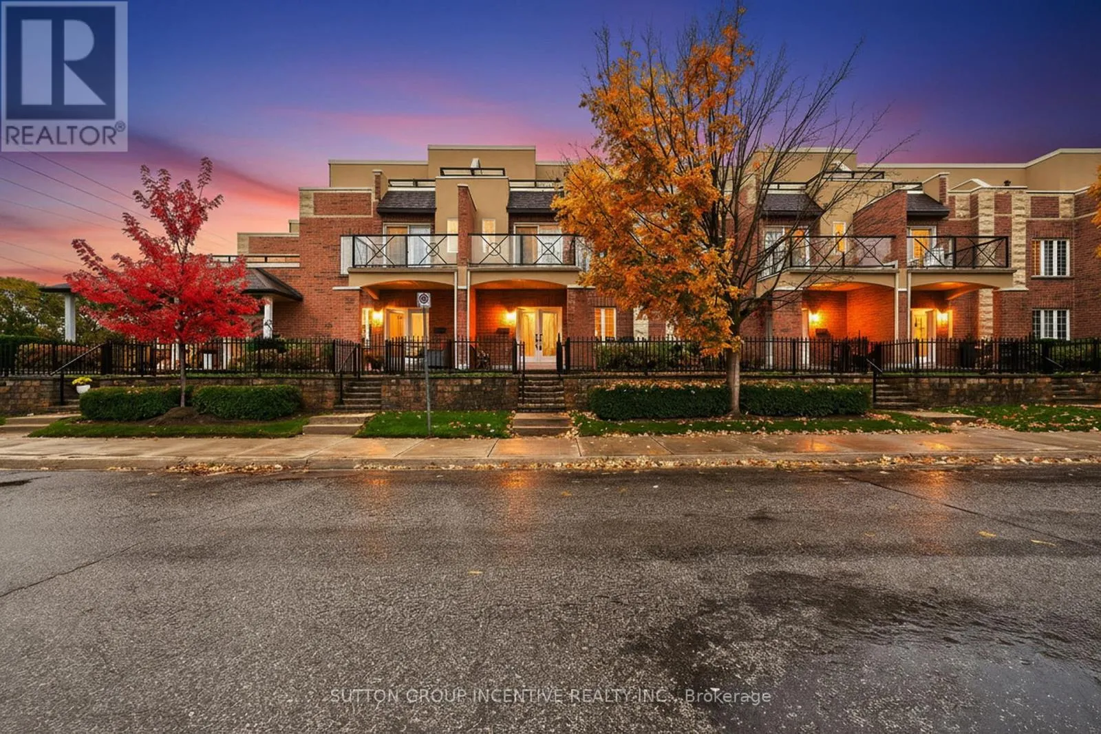 Row / Townhouse for rent: 23 White Oaks Road, Barrie, Ontario L4N 5A2