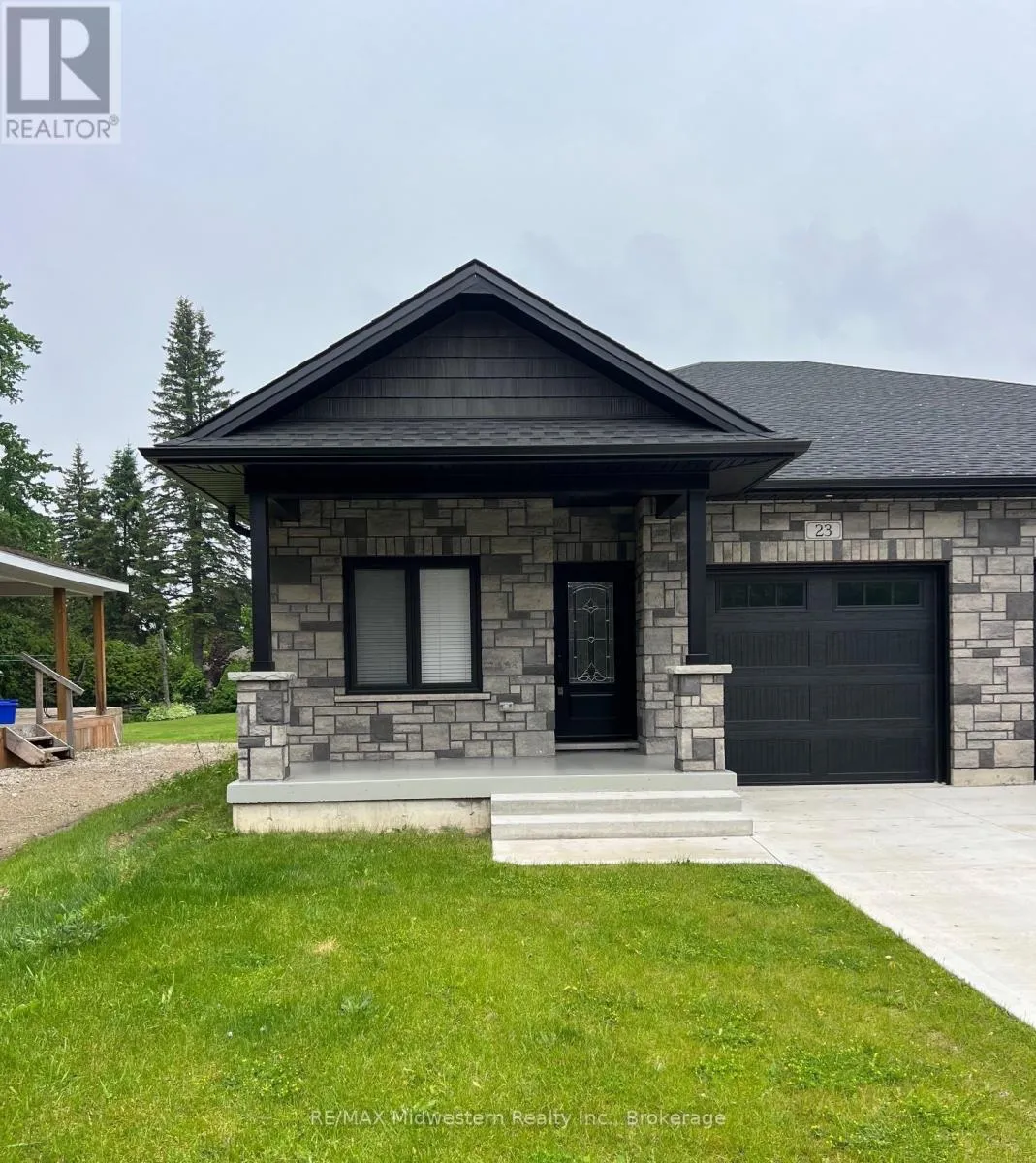 House for rent: 23 William Street S, Minto, Ontario N0G 1M0